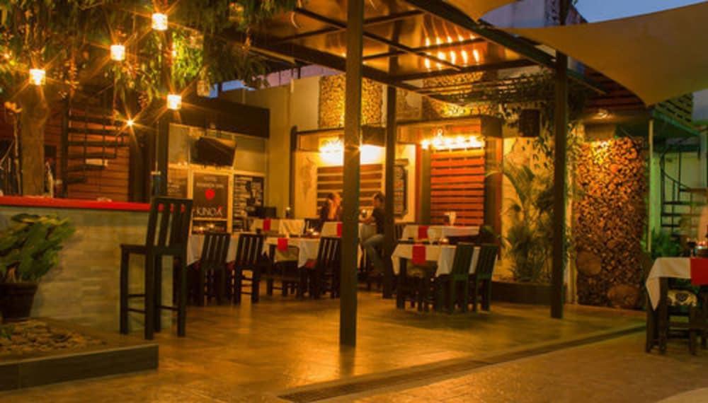 Hotel Ramada Inn San Salvador Kültér fotó