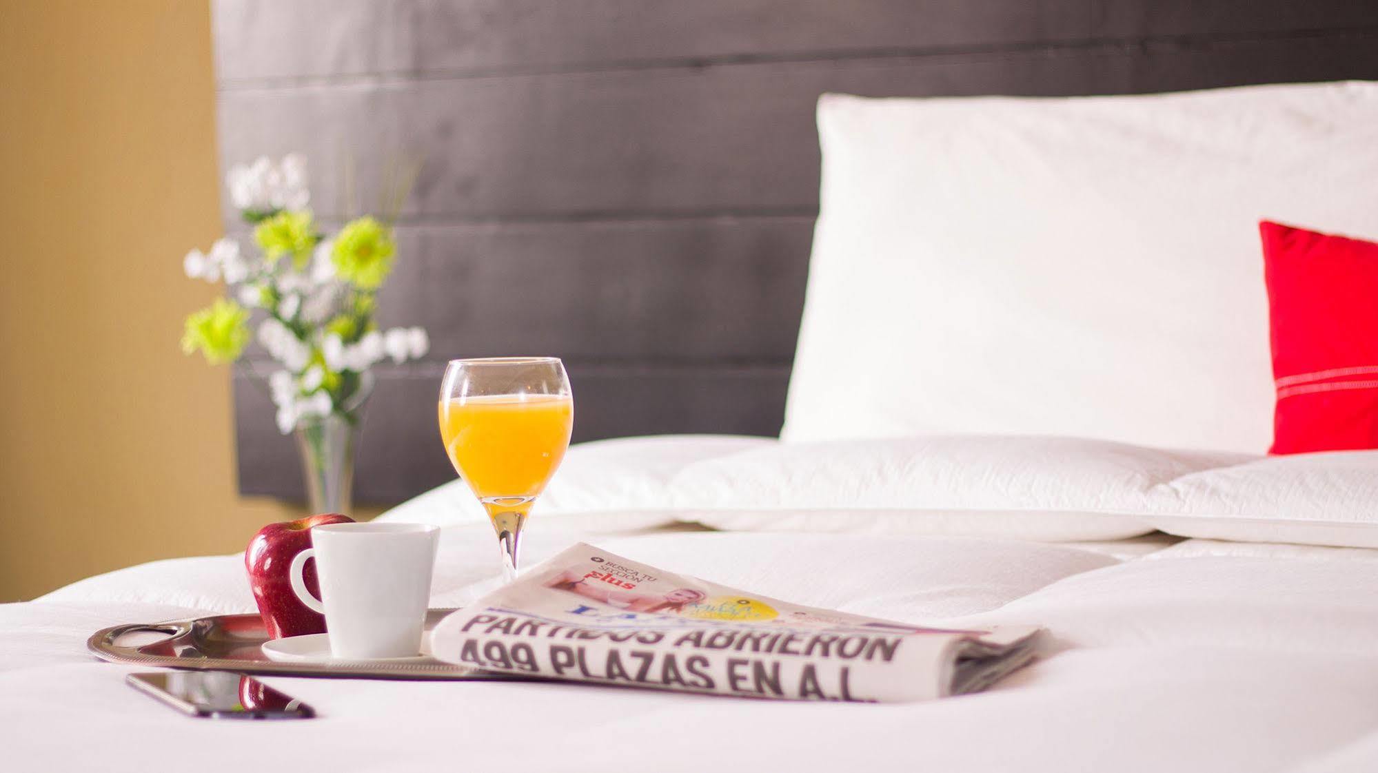 Hotel Ramada Inn San Salvador Kültér fotó